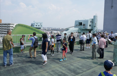 職場見学：西大阪治水事務所（津波・高潮ステーション）