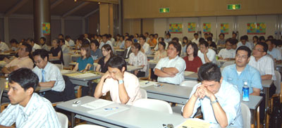 集会には136人が参加した。